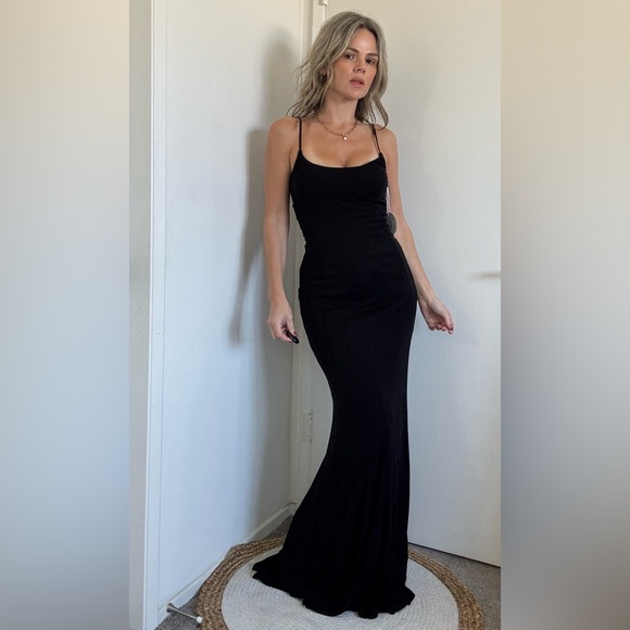 STAUD Dresses & Skirts - New STAUD Lauren Maxi Dress Black